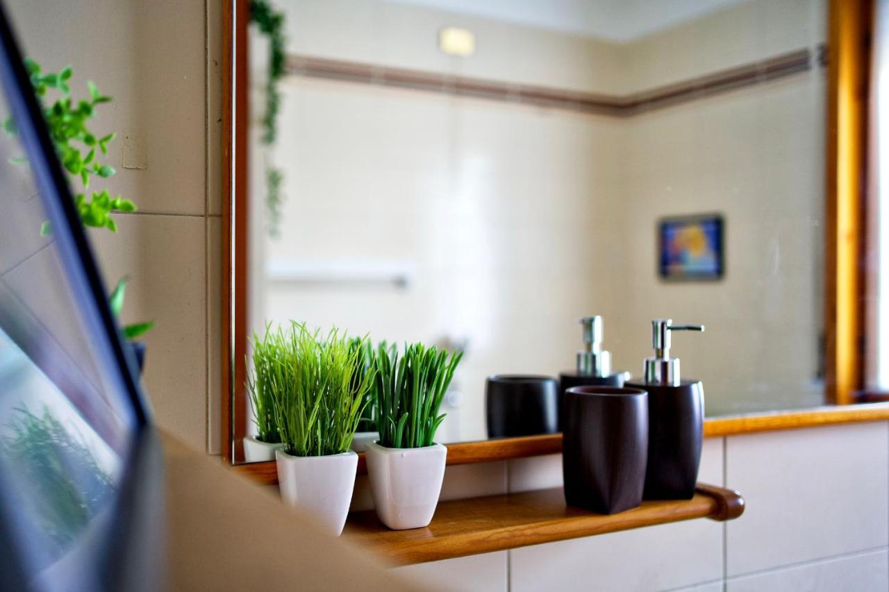 Casa Zoe Apartment Free Parking,Self Check In & Free Wi Fi Parma Buitenkant foto